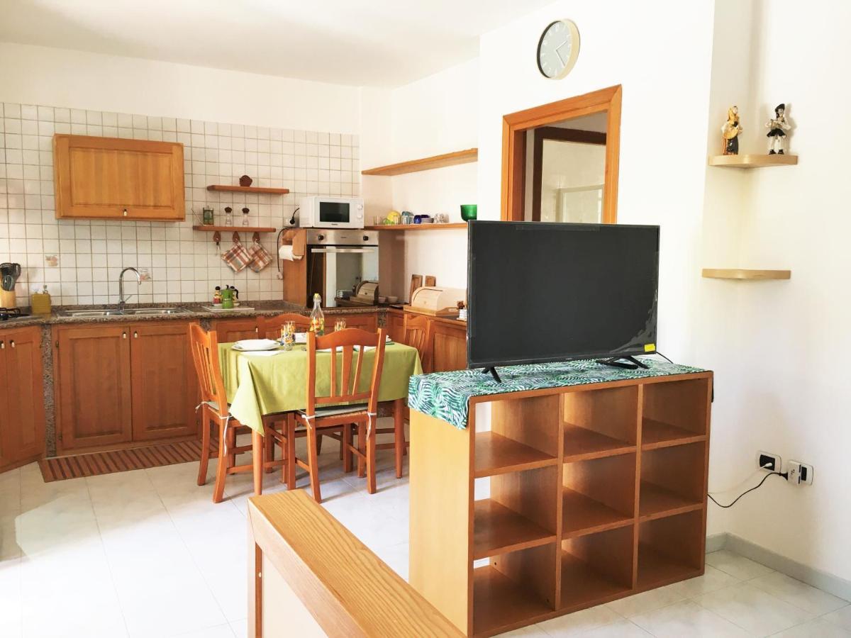 Bougainvillea Home - Ospedale Policlinico Monserrato Εξωτερικό φωτογραφία