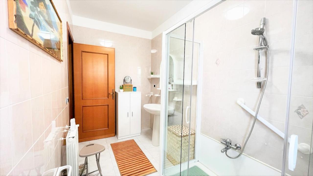 Bougainvillea Home - Ospedale Policlinico Monserrato Εξωτερικό φωτογραφία